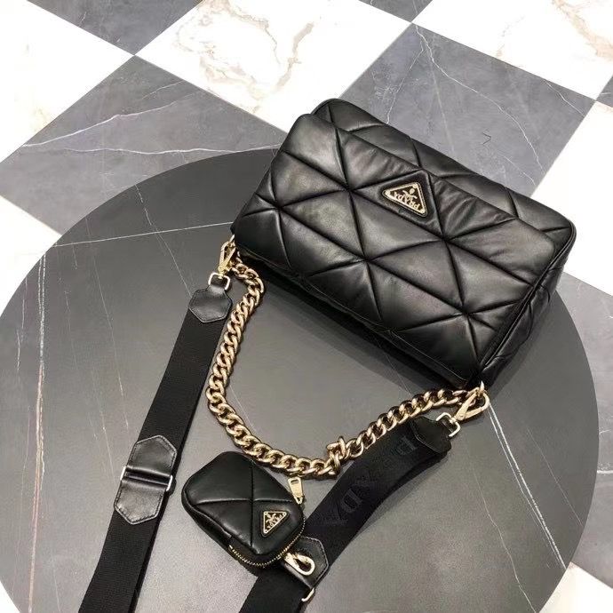 Prada 28 cm