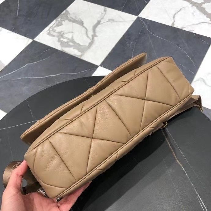 Prada 28 cm