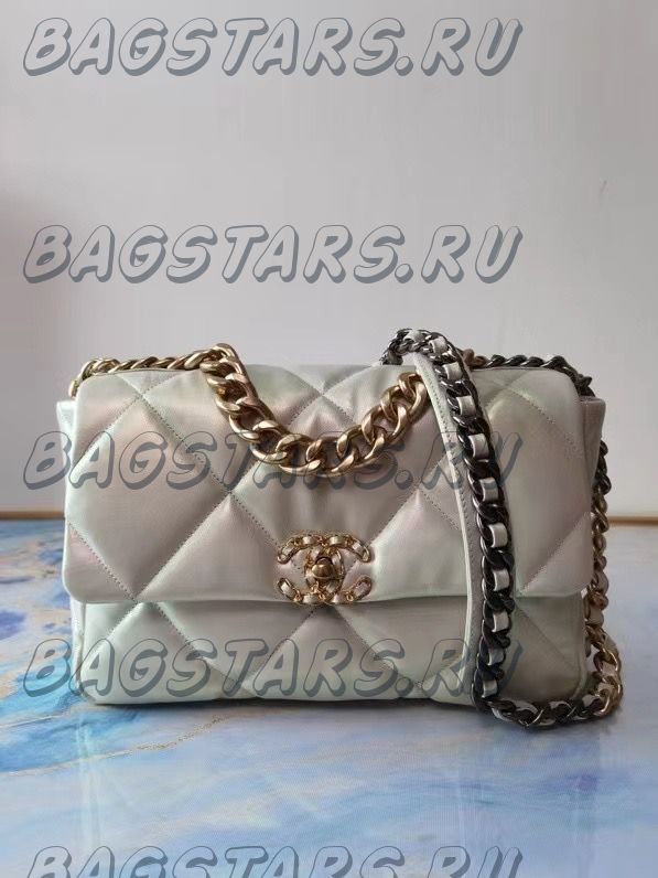 Chanel 30 cm