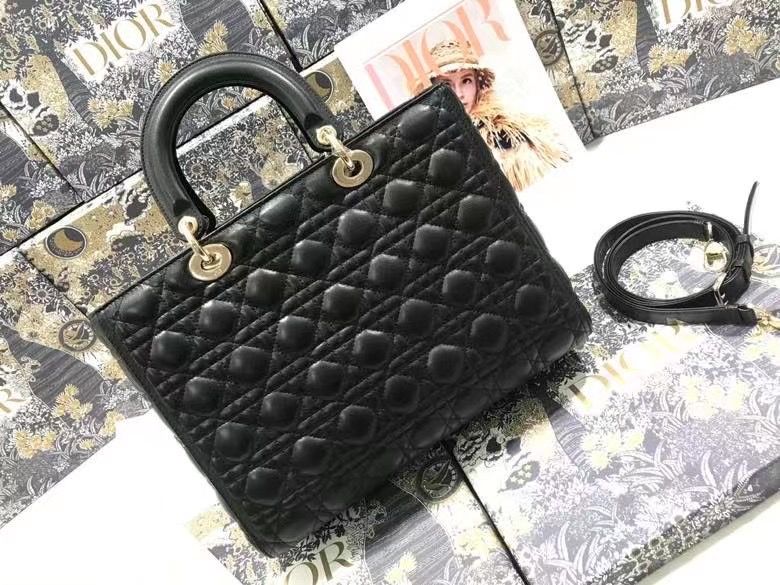 Lady Dior 32 cm