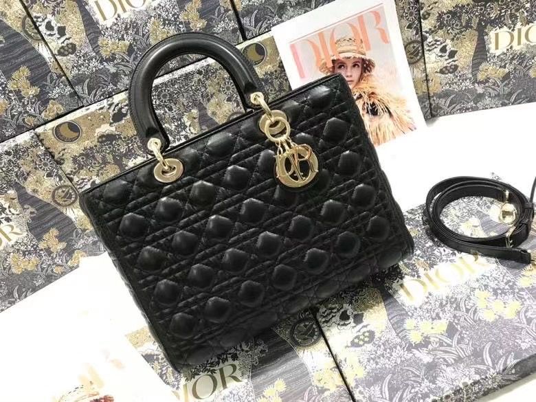 Lady Dior 32 cm