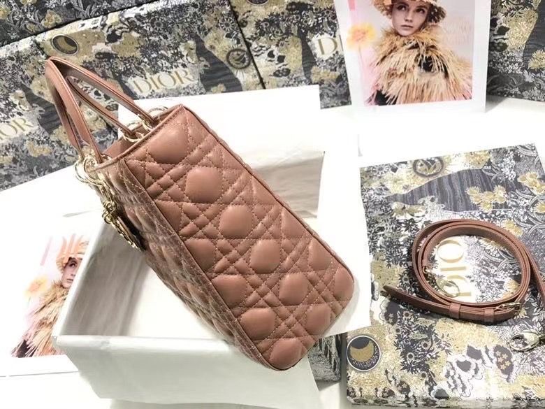 Lady Dior 32 cm
