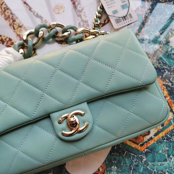 Chanel Cruise 24 cm