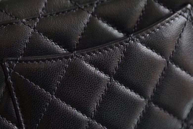 Chanel mini coco handle