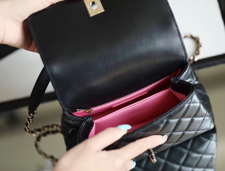 Chanel mini coco handle