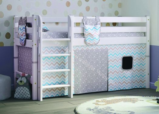 Вариант 11 Низкая кровать "Соня" Белая Массив сосны с прямой лестницей