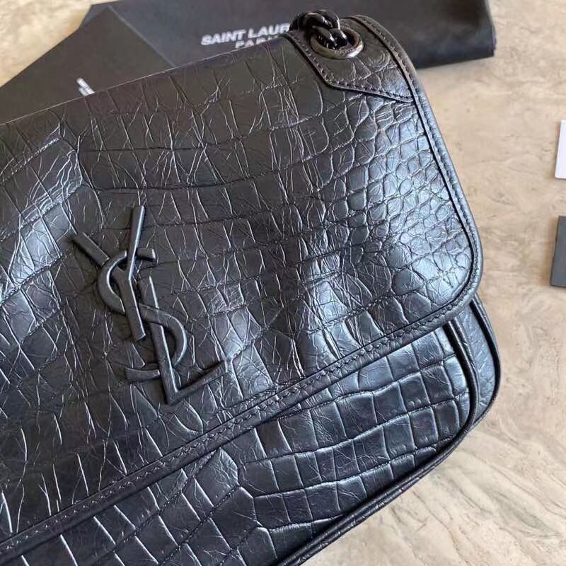 Saint Laurent Niki 28 cm
