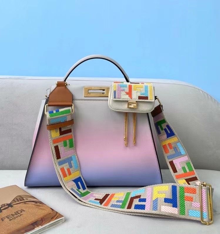 Fendi Peek-a-boo 28 cm