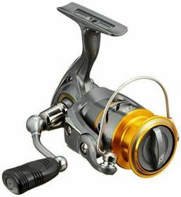 Катушка Daiwa 17 World Spin CF 2000