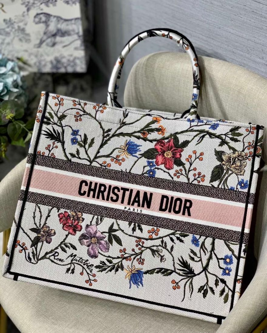 Dior Book Tote 41 cm