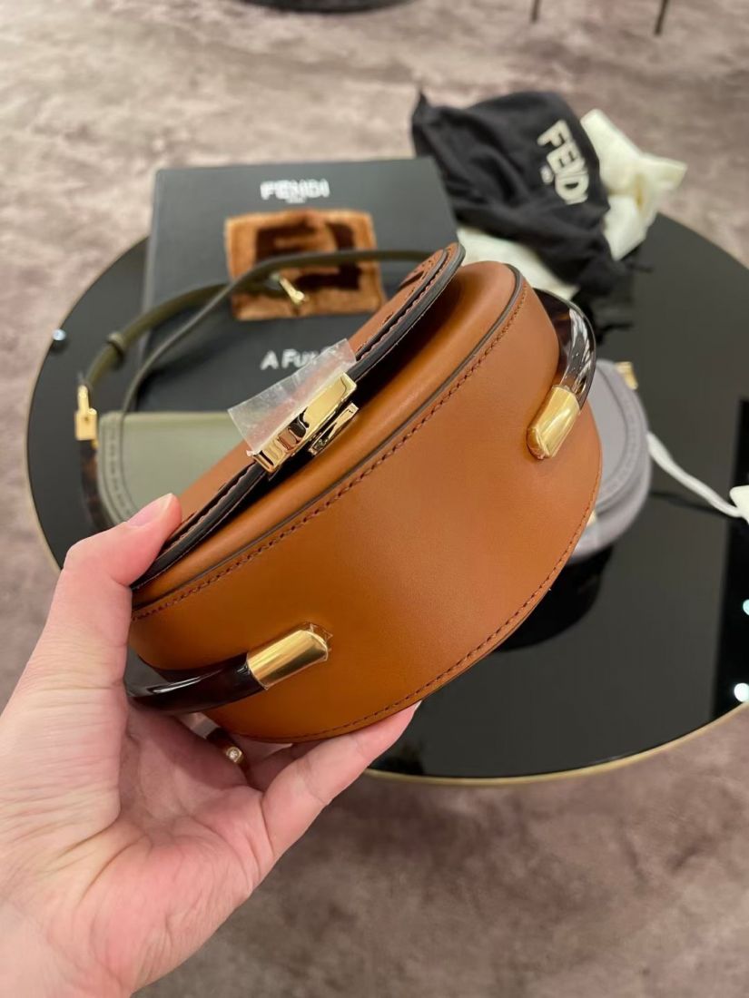 Fendi Moonlight 21x14x9 cm