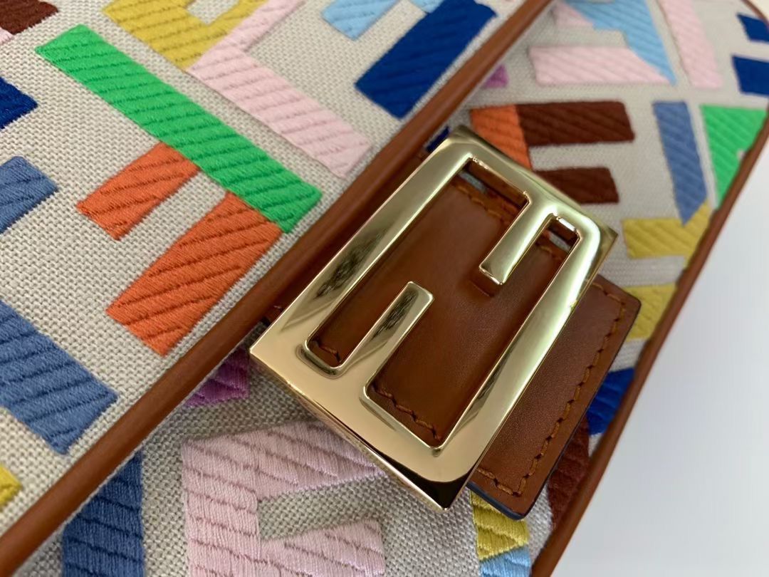 Fendi Baguette 26cm