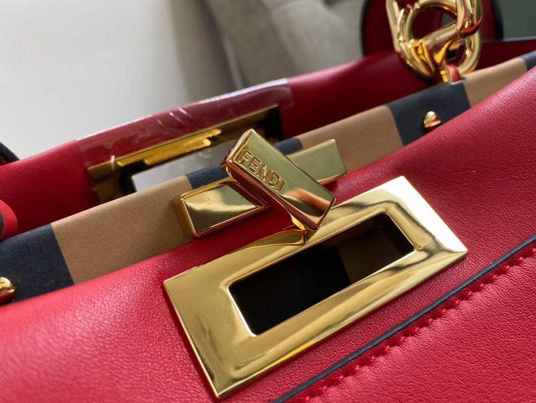 Fendi Peek-a-boo 33 cm