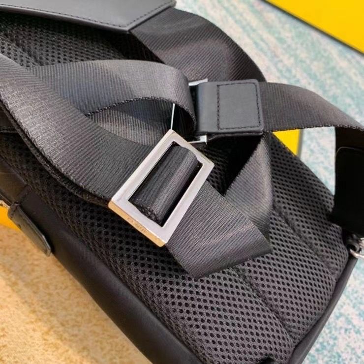 Сумка слинг Fendi 29x16x5 cm