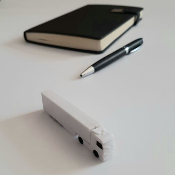 Флешки Грузовик 8-16-32 Gb