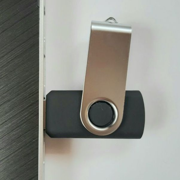 Флешки Twist USB 3.0 черные 32 Gb