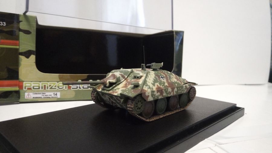 ПТ-САУ Hetzer (Early)  Франция 1944 (Panzerstahl) 88033 (1/72)