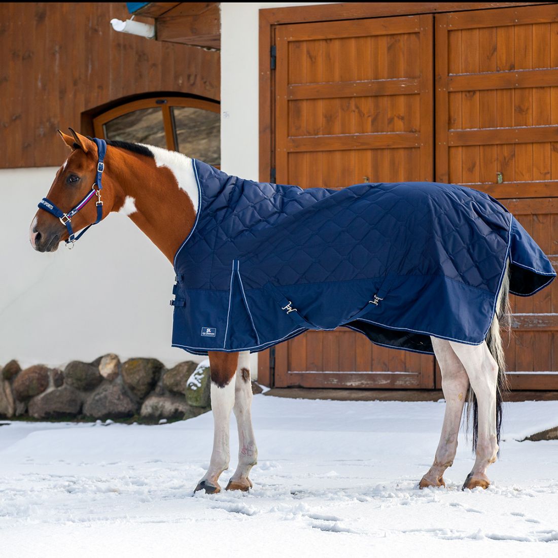 Попона денниковая PERFECT HORSE с высокой холкой, 150 гр