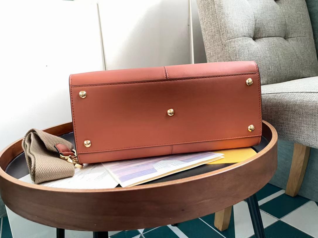 Fendi Peek-a-boo X-Lite 30х25х14 cm