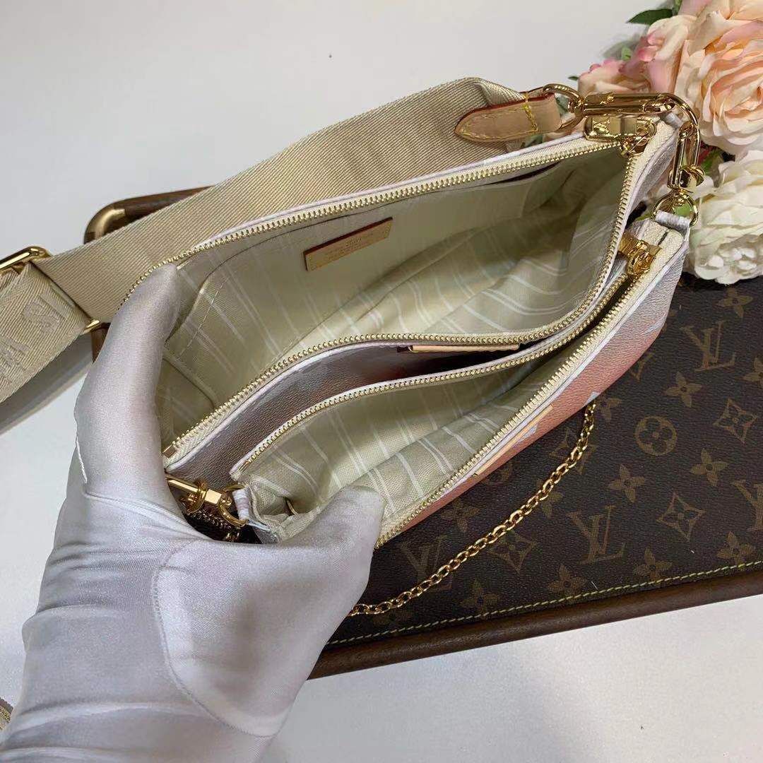 Louis Vuitton Multy Pochette