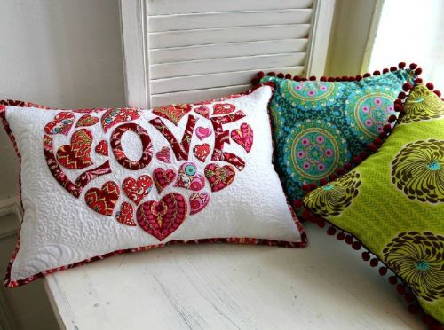 Подушка Love Стандарт (Юлия Доценко)