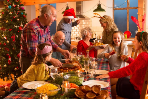 Как организовывать уютные семейные праздники круглый год (Александра Токарева)