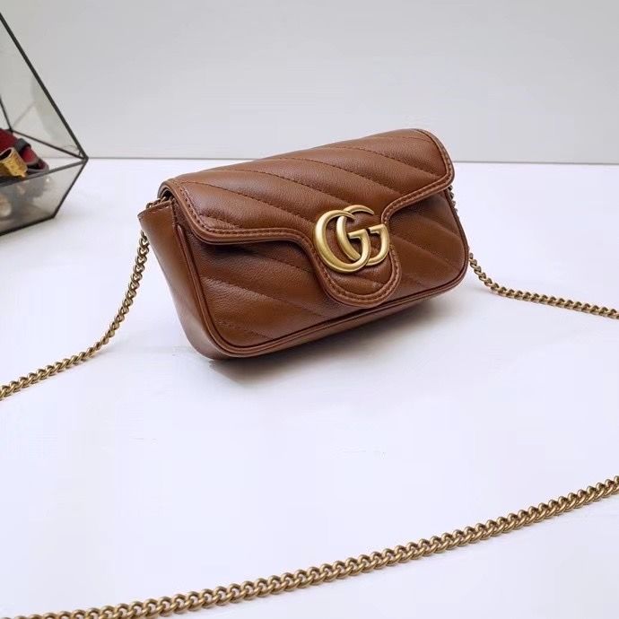 Gucci Marmont 16,5 x 10 x 5 cm