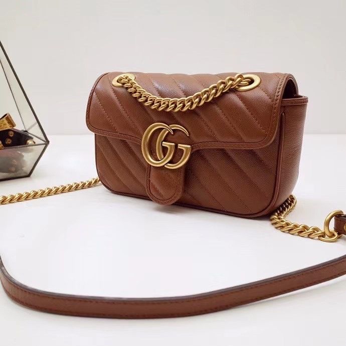 Gucci Marmont GG 22x13x6 cm