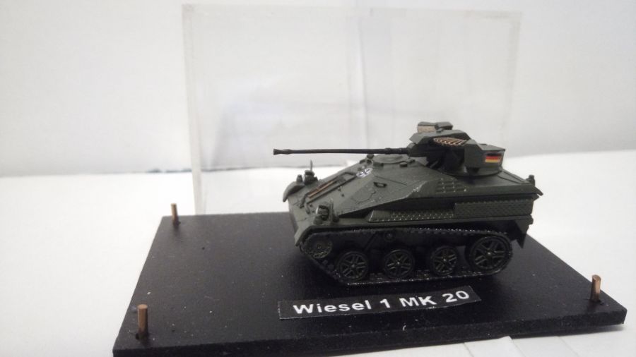 Wiesel 1 MK 20(1/72)