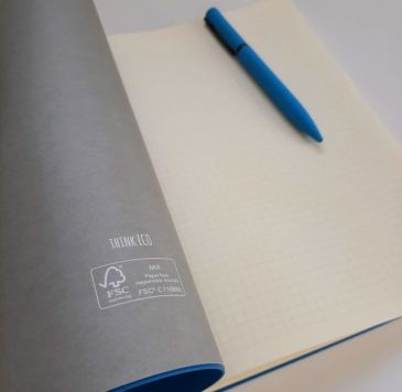 ежедневники с софт тач покрытием