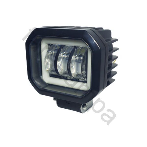 Светодиодная фара ближнего света со светотеневой границей