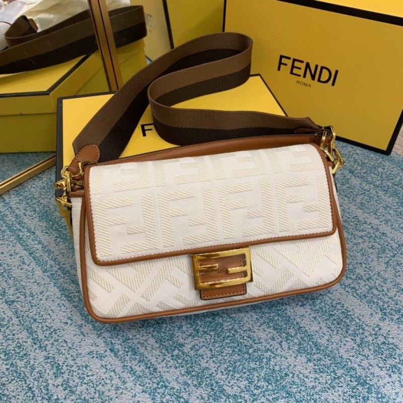 Fendi Baguette 26 cm