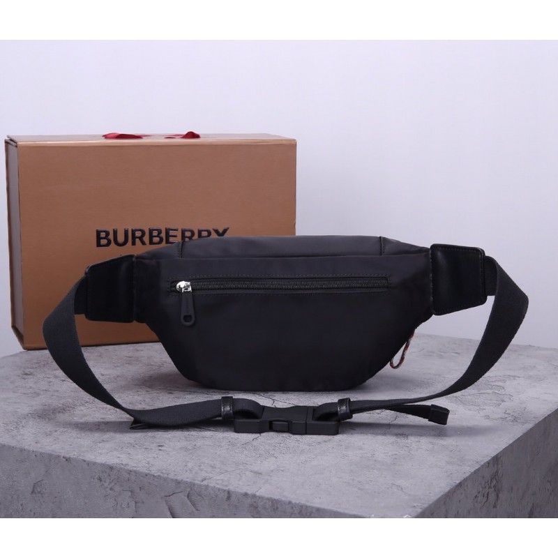 Burberry 31 * 16 * 7,5