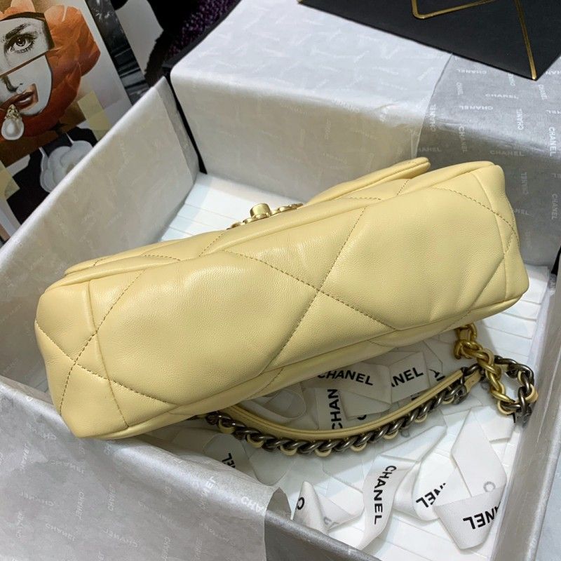 CHANEL 26 cm