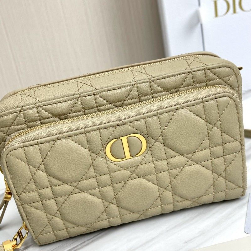 DIOR 19*10.5*5 cm