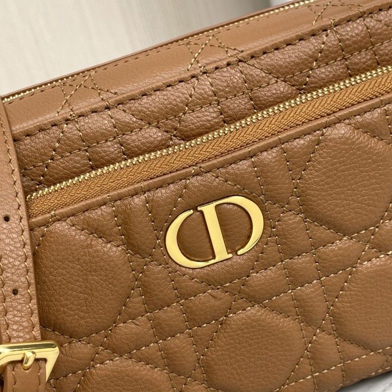 DIOR 19*10.5*5 cm