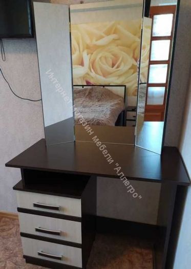 Косметический столик "Сакура"