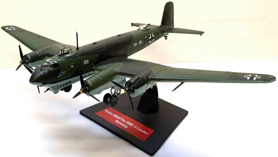 Hемецкий дальний бомбардировщик Focke Wulf FW 200 C-4  Condor в масштабе 1/144 IXO-ALTAYA