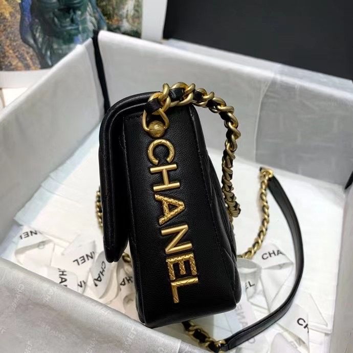 Chanel 17x12,5x5 cm