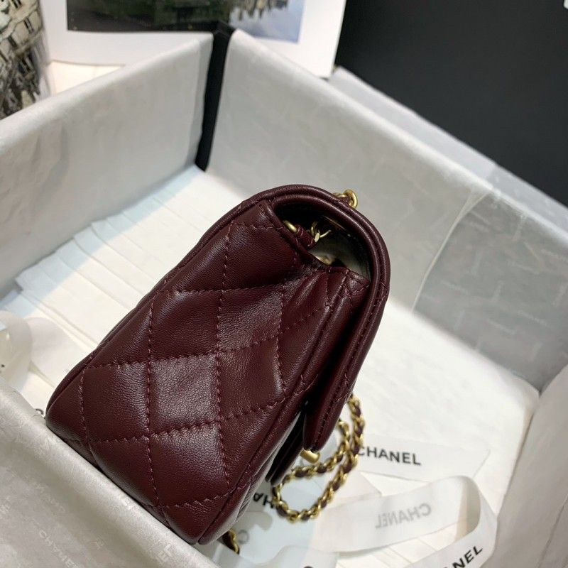 CHANEL 20 cm