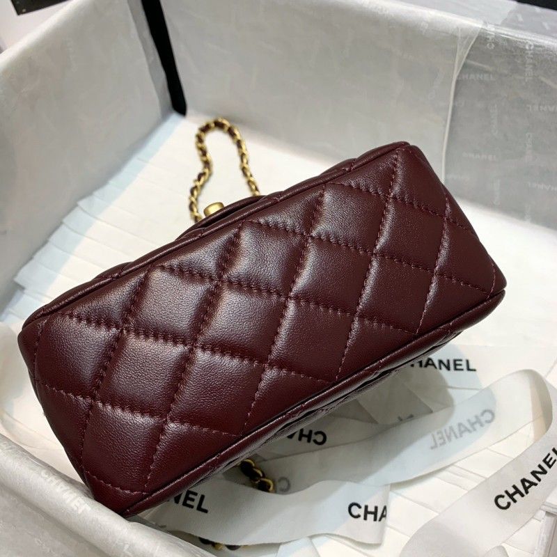 CHANEL 20 cm