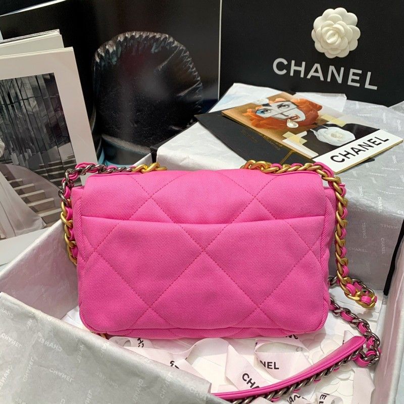 CHANEL 26x16x9cm