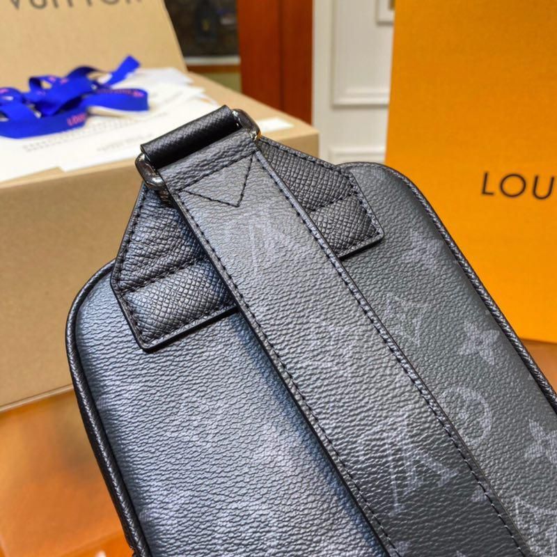 Сумка слинг OUTDOOR Louis Vuitton