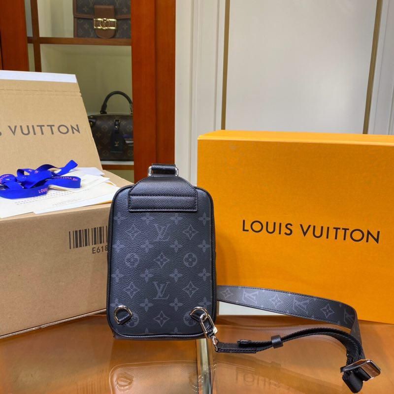 Сумка слинг OUTDOOR Louis Vuitton