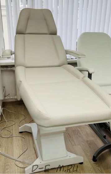 Косметологическое кресло ПРЕМИУМ 4