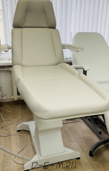Косметологическое кресло ПРЕМИУМ 4