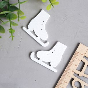 Деревянное украшение - Коньки белые 5*4,5 см.(3 пары)