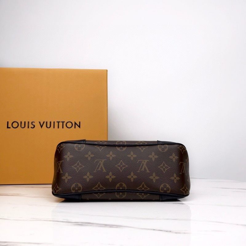 Сумка Louis Vuitton 29 cm