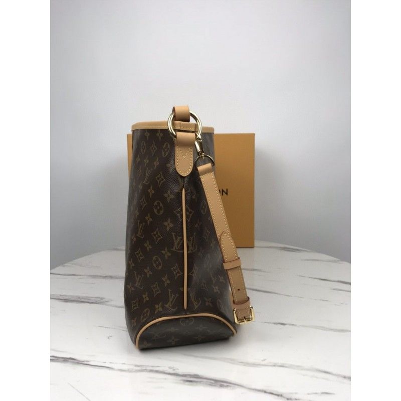 Сумка Louis Vuitton 52 cm