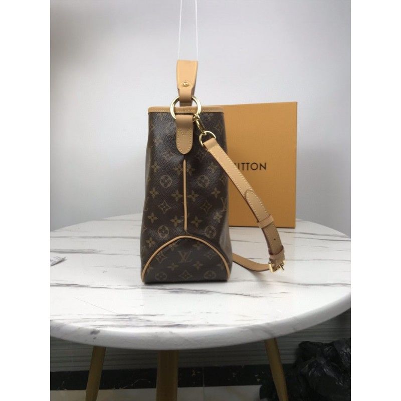 Сумка Louis Vuitton 46 cm